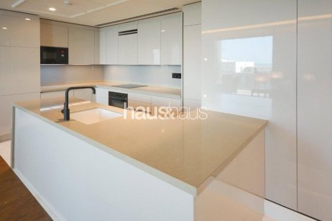דירה להשכרה ב Bluewaters, Dubai, איחוד האמירויות  3 חדרי שינה, 155 מ"ר, מספר 626969 - תמונה 2
