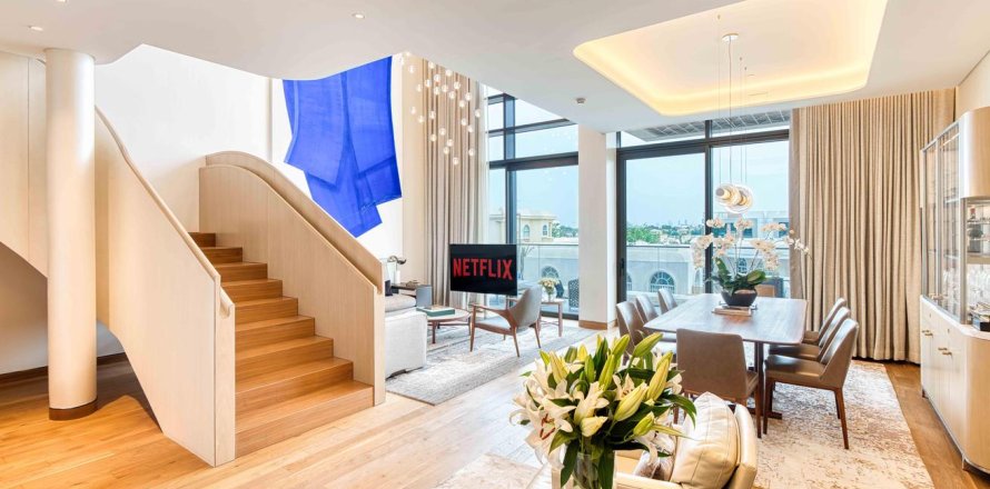 Jumeirah, Dubai, UAE의 아파트 침실 3개, 301제곱미터 번호 680849