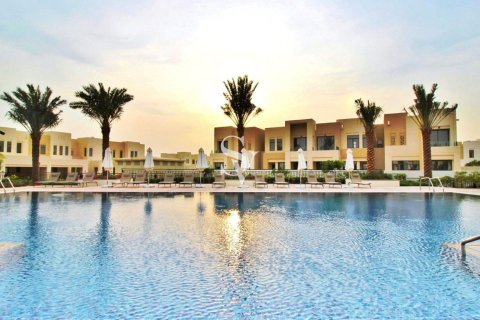 Kuća u nizu u Reem, Dubai, UAE 220 m2, 3 spavaćih soba Br. 751806