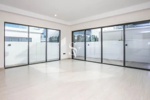 Kuća u nizu u Damac Lagoons, Dubai, UAE 5 spavaćih soba, 220 m2 Br. 751810 - fotografija 9
