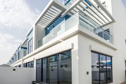 Kuća u nizu u Damac Lagoons, Dubai, UAE 5 spavaćih soba, 220 m2 Br. 751810 - fotografija 3