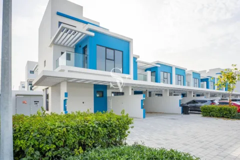 Damac Lagoons, Dubai, BAE’de sıra ev 5 yatak odası, 220 m² No 751810