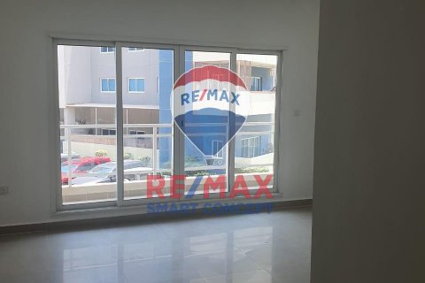 阿联酋 Abu Dhabi Al Reef 待售 : 2 卧, 108.9 平方米 , 编号580236 - 照片 1