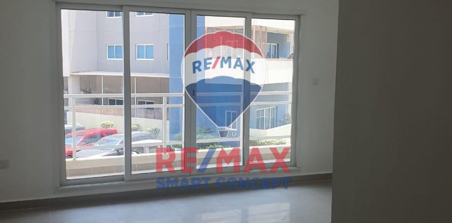 阿联酋 Abu Dhabi Al Reef 公寓  2 卧, 108.9 平方米 , 编号 580236