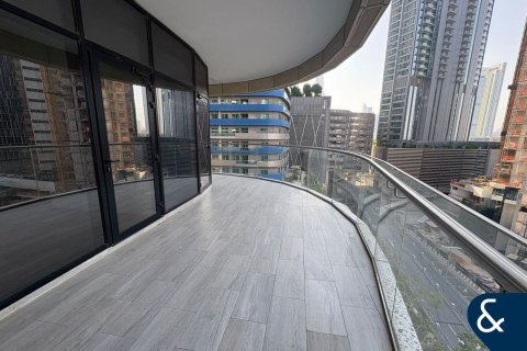 Appartamento in vendita a Downtown Dubai (Downtown Burj Dubai), Dubai, EAU 1 camera da letto, 100 mq. № 688689 - foto 2
