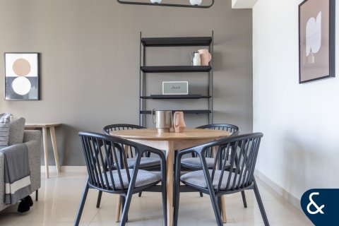 شقة للبيع في أبراج بحيرة جميرا، دبي، الإمارات العربية المتحدة 1 غرفة نوم ، 92 متر مربع ، رقم 688688 - صورة 7