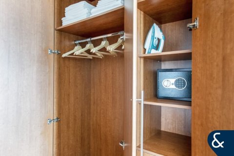 شقة للبيع في أبراج بحيرة جميرا، دبي، الإمارات العربية المتحدة 1 غرفة نوم ، 92 متر مربع ، رقم 688688 - صورة 9