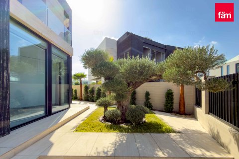 Vila di Dubai Hills Estate, UEA 6 kamar tidur, 1207.6 m2 nomor 645788 - foto 21