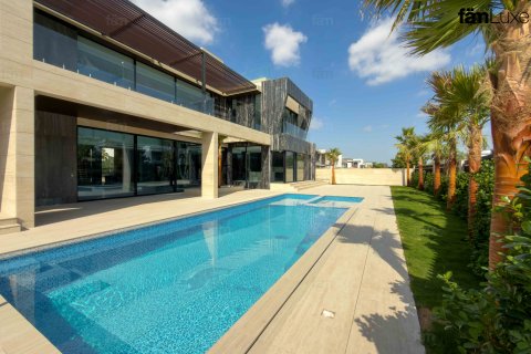 Villa itt: Dubai Hills Estate, EAE, 6 hálószoba, 1207.6 m², azonosító: 645788