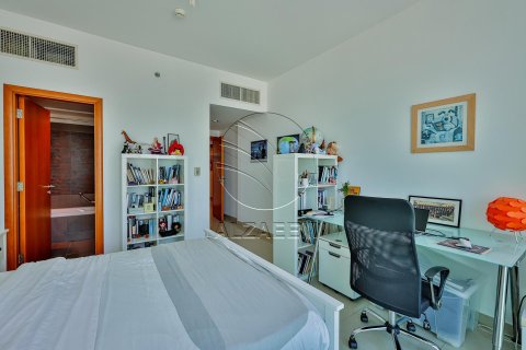 Apartment in Al Reem Island, Abu Dhabi, UAE 4 bedrooms, 262 sq.m. № 615850 - photo 21