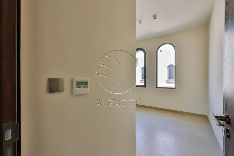 Rumah bandar di Khalifa City, Abu Dhabi, UAE 3 bilik tidur, 184 meter persegi № 615847 - foto 10