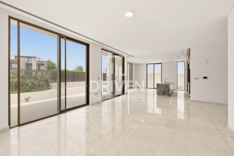 Villa sa Dubai Hills Estate, UAE 5 silid-tulugan, 659.98 sq.m. № 745878 - larawan 3