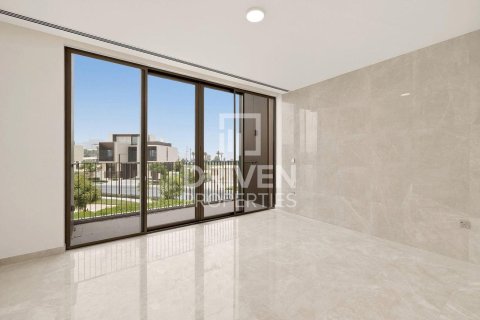 Villa sa Dubai Hills Estate, UAE 5 silid-tulugan, 659.98 sq.m. № 745878 - larawan 12