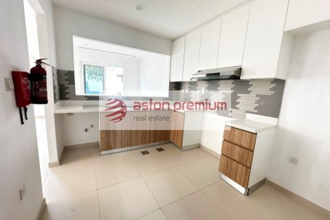 Villa para venda em Dubai Land, Dubai, EAU 3 quartos, 161 m2 № 753835 - foto 6