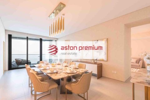 Huoneisto Jumeirah Beach Residence, Dubai, Arabiemiraatit 4 makuuhuonetta, 237 m2 № 753877 - kuva 7