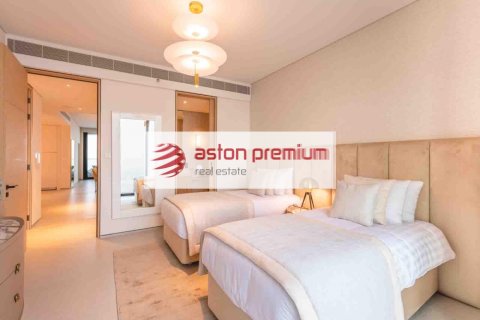 Huoneisto Jumeirah Beach Residence, Dubai, Arabiemiraatit 4 makuuhuonetta, 237 m2 № 753877 - kuva 11