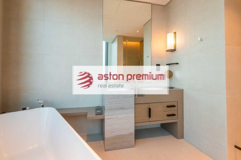Huoneisto Jumeirah Beach Residence, Dubai, Arabiemiraatit 4 makuuhuonetta, 237 m2 № 753877 - kuva 23