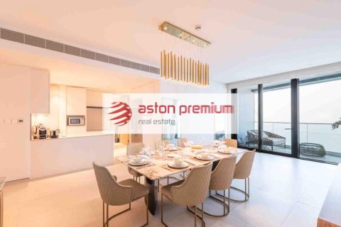 Huoneisto Jumeirah Beach Residence, Dubai, Arabiemiraatit 4 makuuhuonetta, 237 m2 № 753877 - kuva 5