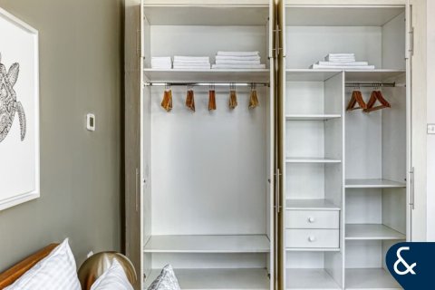 Apartment in Dubai Marina, UAE 2 bedrooms, 109 sq.m. № 667975 - photo 8