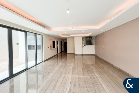 Vila di DAMAC Hills (Akoya by DAMAC), Dubai, UEA 6 kamar tidur, 301 m2 nomor 668080 - foto 4