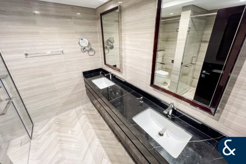 Vila di DAMAC Hills (Akoya by DAMAC), Dubai, UEA 6 kamar tidur, 301 m2 nomor 668080 - foto 11