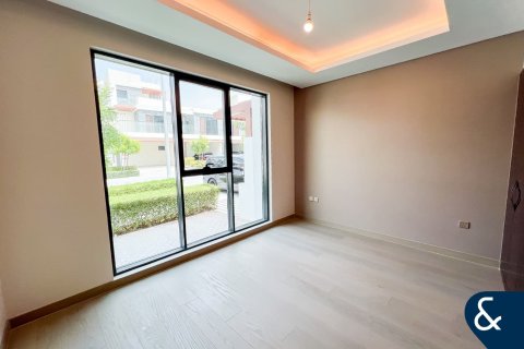 Vila di DAMAC Hills (Akoya by DAMAC), Dubai, UEA 6 kamar tidur, 301 m2 nomor 668080 - foto 6