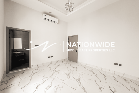 Vila v Abu Dhabi, SAE 7 spální, 521 m2 č. 652519 - Fotografia 7