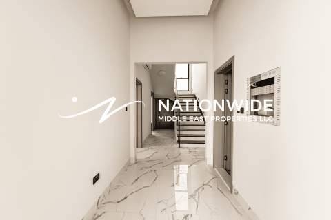 Vila v Abu Dhabi, SAE 7 spální, 521 m2 č. 652519 - Fotografia 2