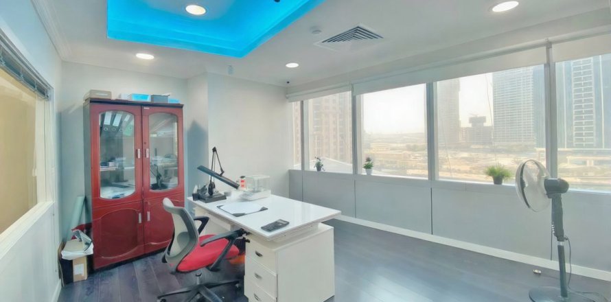 Oficiu în Dubai, EAU 74.4 mp.  №662230