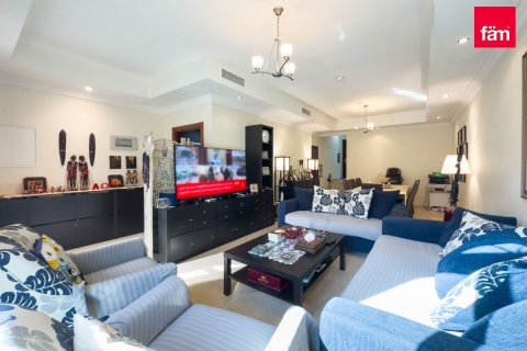 Villa Dubaijā, AAE 3 istabas, 306.6 m2 Nr. 662233 - attēls 4