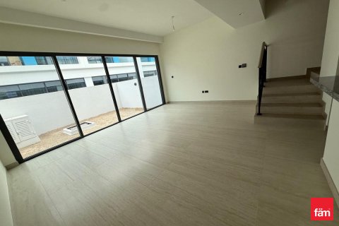 Vilă de închiriat în Dubai, EAU 4 dormitoare, 144 mp. №662235 - poză 5