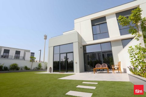 טאונהאוס למכירה ב Al Furjan, Dubai, איחוד האמירויות 4 חדרי שינה, 384.3 מ"ר, מספר 662229 - תמונה 3