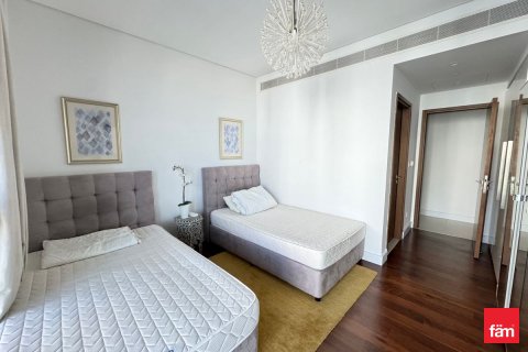 Lägenhet uthyres i Al Wasl, Dubai, UAE 3 sovrum, 210 kvm Nr. 662234 - fotografi 8