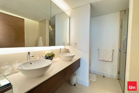 Lägenhet uthyres i Al Wasl, Dubai, UAE 3 sovrum, 210 kvm Nr. 662234 - fotografi 10