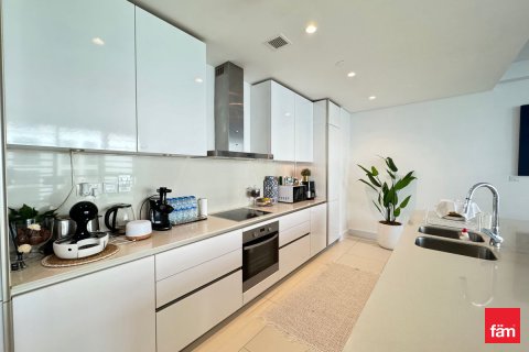 Lägenhet uthyres i Al Wasl, Dubai, UAE 3 sovrum, 210 kvm Nr. 662234 - fotografi 19