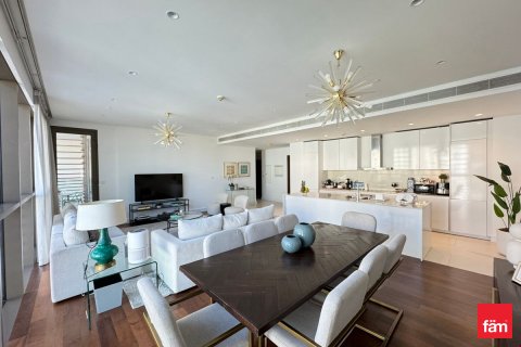 Lägenhet uthyres i Al Wasl, Dubai, UAE 3 sovrum, 210 kvm Nr. 662234 - fotografi 16