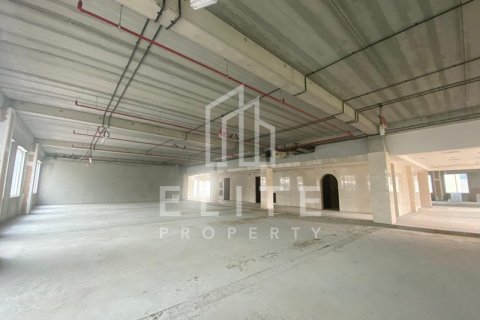 Building in Dubai Investment Park, UAE 3528 sq.m. № 620223 - photo 2
