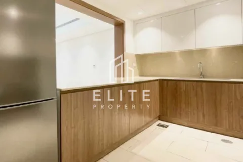 Edificio en venta en Jumeirah Village Circle, Dubai, EAU 17344 m2 № 620225 - foto 4