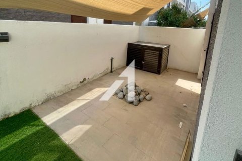 DAMAC Hills (Akoya by DAMAC)、Dubai、UAE にあるヴィラの賃貸物件 3ベッドルーム、175 m2、No702074 - 写真 18