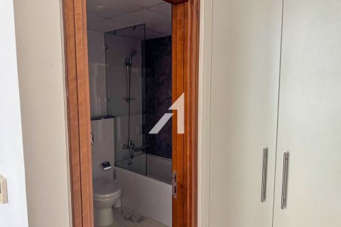 Apartemen di Business Bay, Dubai, UEA 3 kamar tidur, 183 m2 nomor 702070 - foto 14