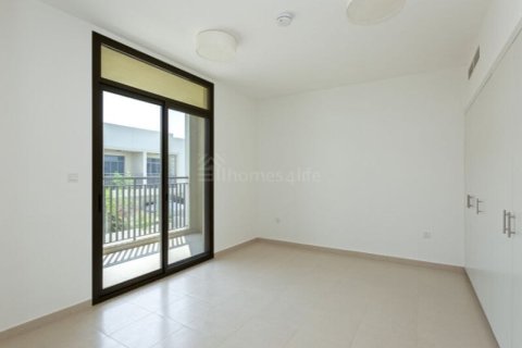 Casa urbana para arrendamento em Town Square, Dubai, EAU 3 quartos, 189 m2 № 693734 - foto 7