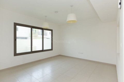 Casa urbana em Town Square, Dubai, EAU 3 quartos, 189 m2 № 693734