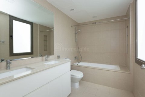 Casa urbana para arrendamento em Town Square, Dubai, EAU 3 quartos, 189 m2 № 693734 - foto 9