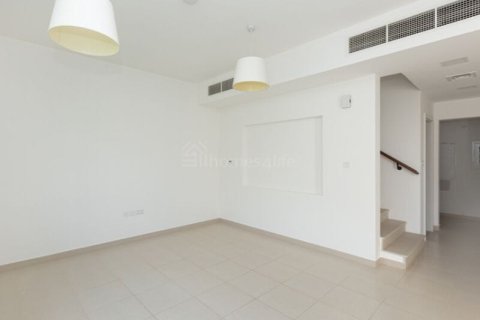 Casa urbana para arrendamento em Town Square, Dubai, EAU 3 quartos, 189 m2 № 693734 - foto 12