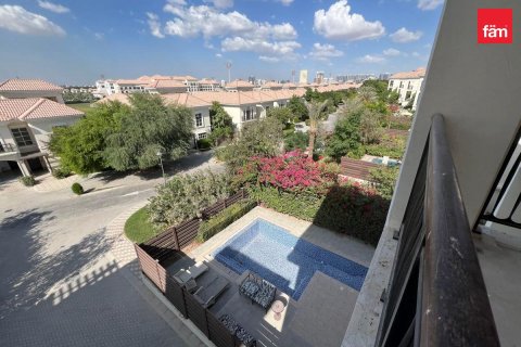 Vila di Dubai, UEA 4 kamar tidur, 965 m2 nomor 694272 - foto 13