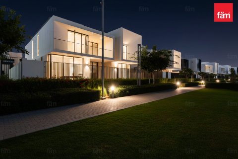 Villa para arrendamento em Dubai Hills Estate, Dubai, EAU 5 quartos, 650.5 m2 № 694267 - foto 9