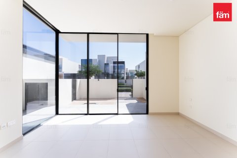 Villa para arrendamento em Dubai Hills Estate, Dubai, EAU 5 quartos, 650.5 m2 № 694267 - foto 20