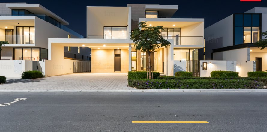 וילה ב Dubai Hills Estate, Dubai, איחוד האמירויות 5 חדרי שינה, 650.5 מ"ר מספר 694267