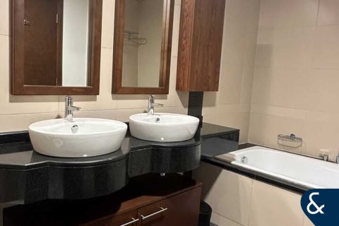 شقة للبيع في الخليج التجاري، دبي، الإمارات العربية المتحدة 2 غرفة نوم ، 174 متر مربع ، رقم 685035 - صورة 9