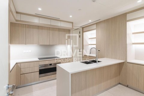Apartmán v Jumeirah, Dubai, SAE 4 spálne, 341.42 m2 č. 744475 - Fotografia 6
